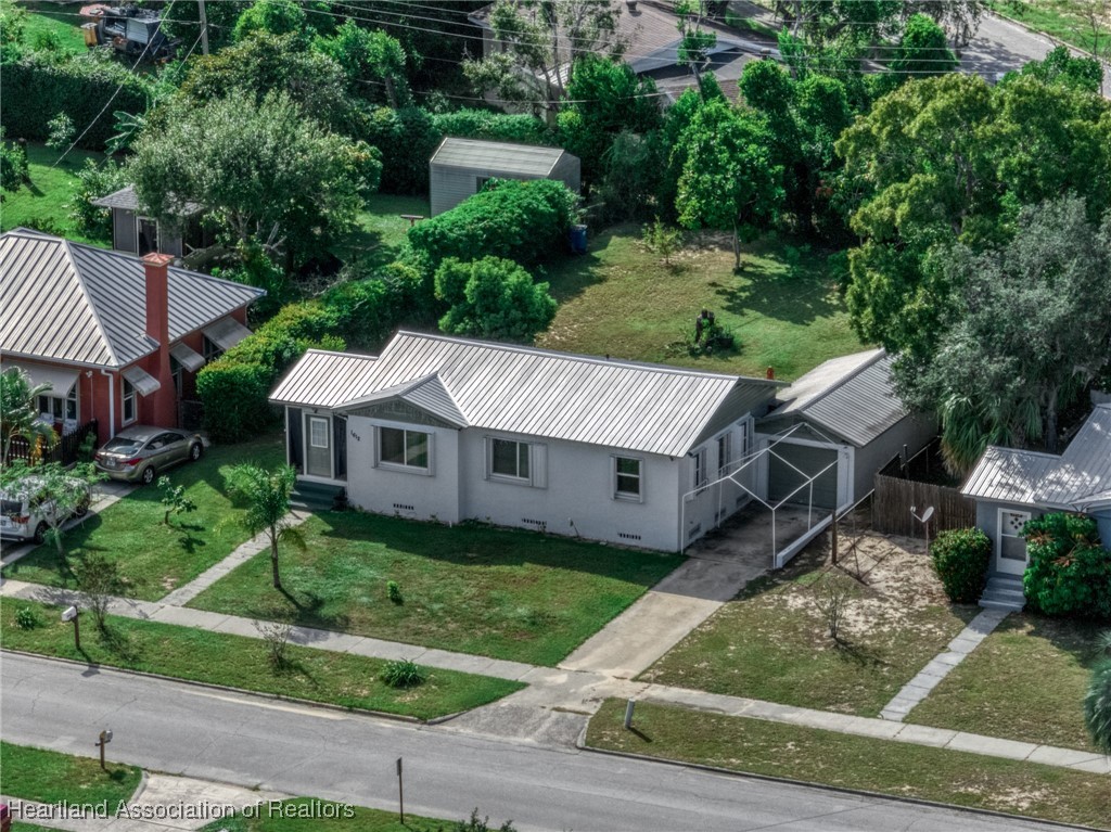 1612 Hitakee Avenue Sebring, FL 33870 - Photo 31 of 32 an aerial view of a house