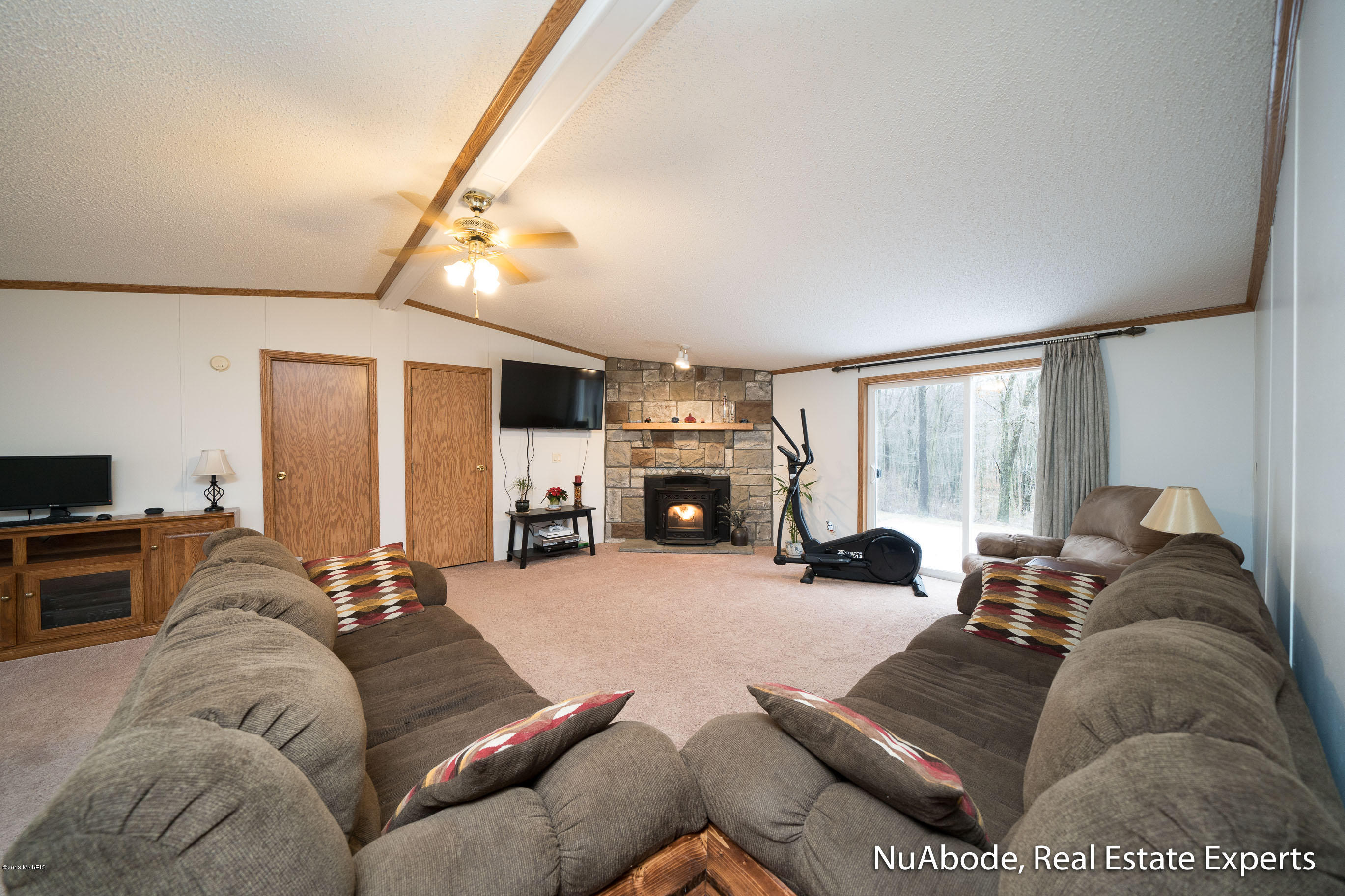 1815 South Whitmore Road Hastings, MI 49058 - Photo 5 of 36 1815 S Whitmore Road, Hastings, MI 49058
