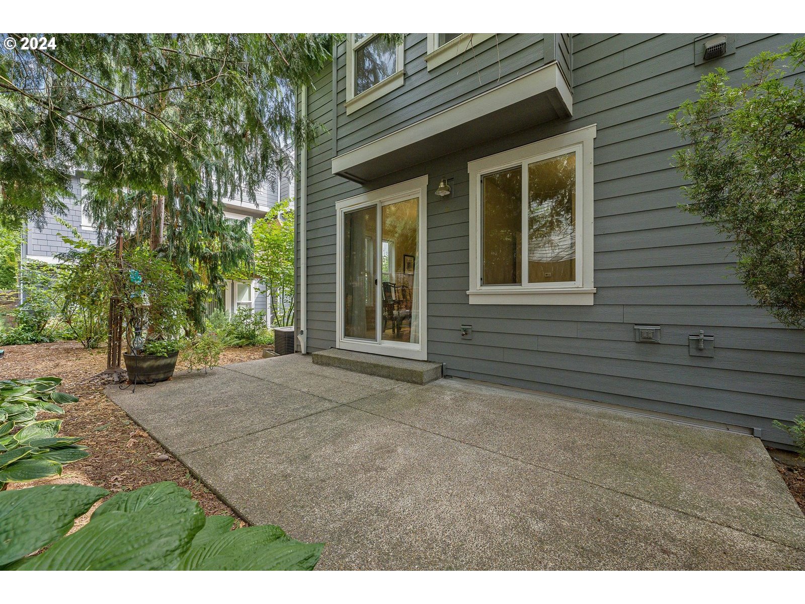 2224 Lucerne Place West Linn, OR 97068 - Photo 25 of 26 a view of outdoor space and yard