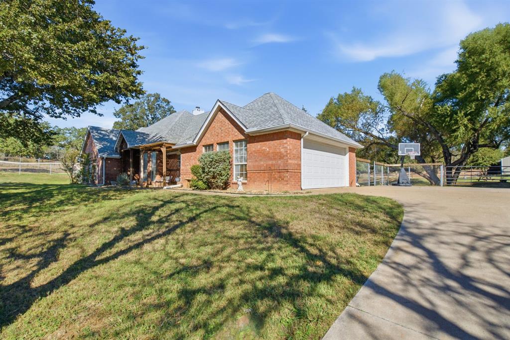 210 Saddle Club Road Weatherford, TX 76088 - Photo 40 of 40 Gallery Image 40