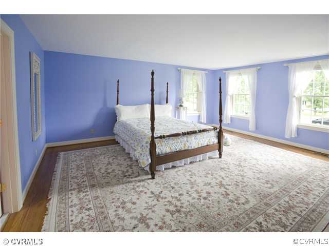 8205 Yolanda Road Henrico, VA 23229 - Photo 13 of 24 Master Bedroom - Spacious master suite with huge w
