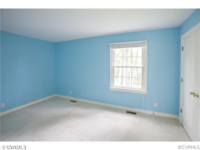8205 Yolanda Road Henrico, VA 23229 - Photo 16 of 24 Bedroom - Bedroom on second floor.