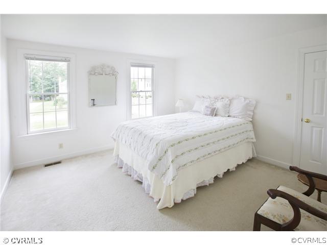 8205 Yolanda Road Henrico, VA 23229 - Photo 17 of 24 Bedroom - Another bedroom with walk-in closet and