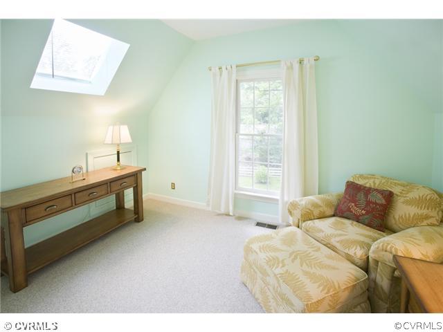 8205 Yolanda Road Henrico, VA 23229 - Photo 19 of 24 Bedroom - Fifth bedroom with skylight.