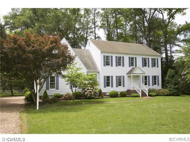 8205 Yolanda Road Henrico, VA 23229 - Photo 24 of 24 Exterior Front - Make 8205 Yolanda Road your new h