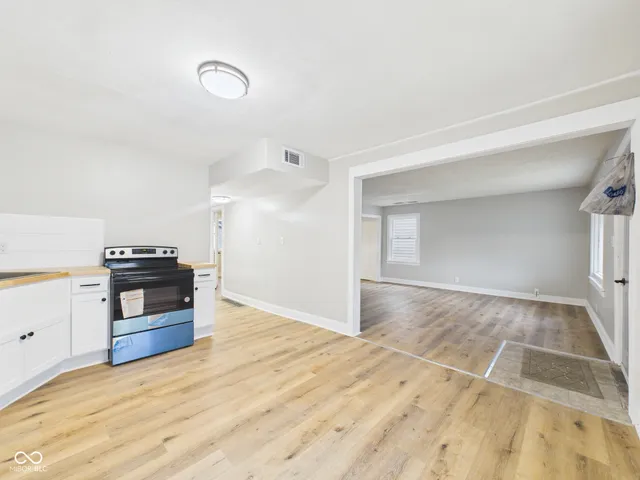 $125,000 | 2504 West 8th Street, Muncie, IN 47302