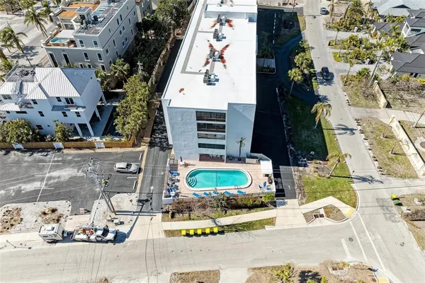 $5,500 | 350 South Polk Drive, Unit 303, Sarasota, FL 34236
