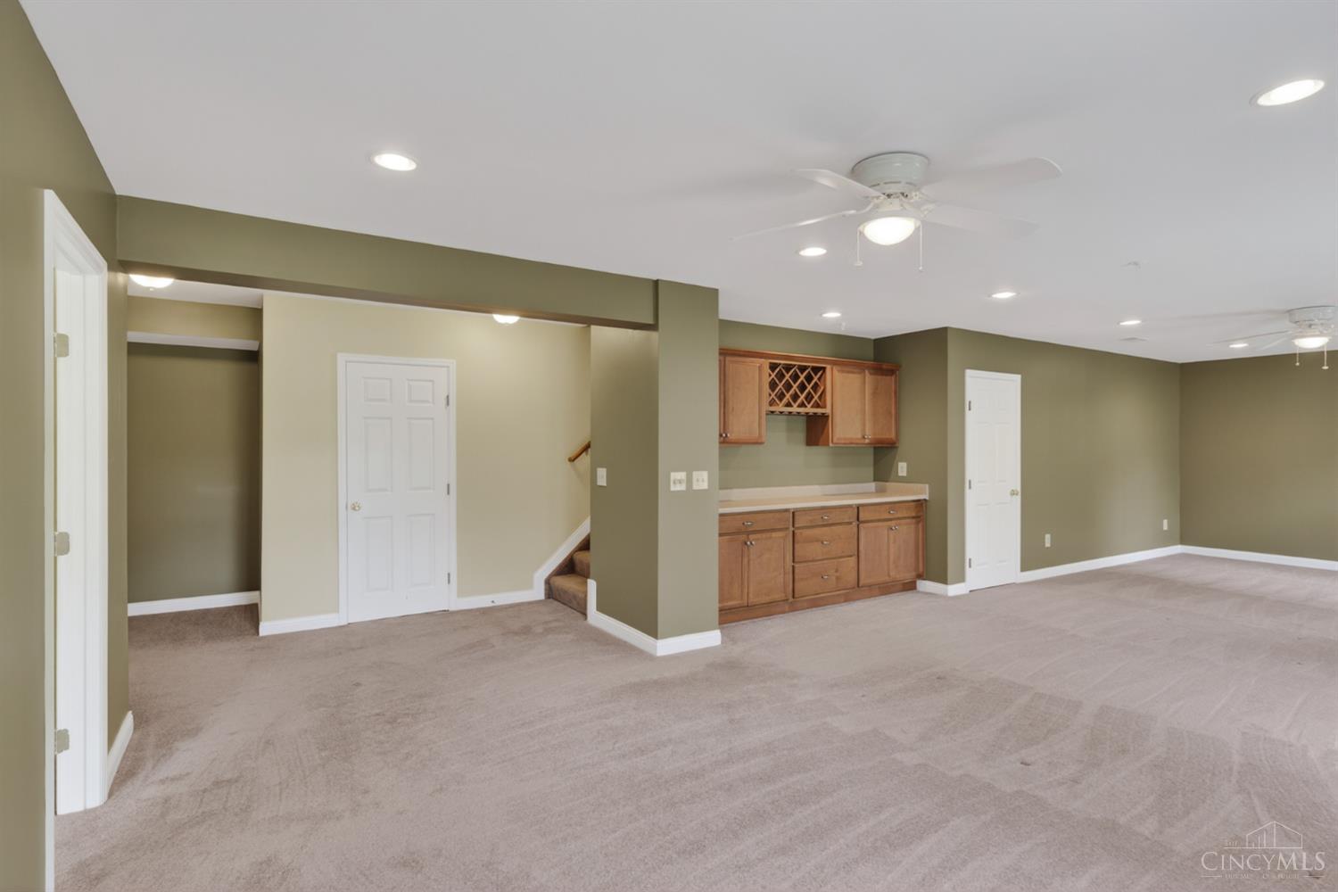 5694 Bridgetown Road, Unit 15 Cincinnati, OH 45248 - Photo 39 of 66 Gallery Image 39