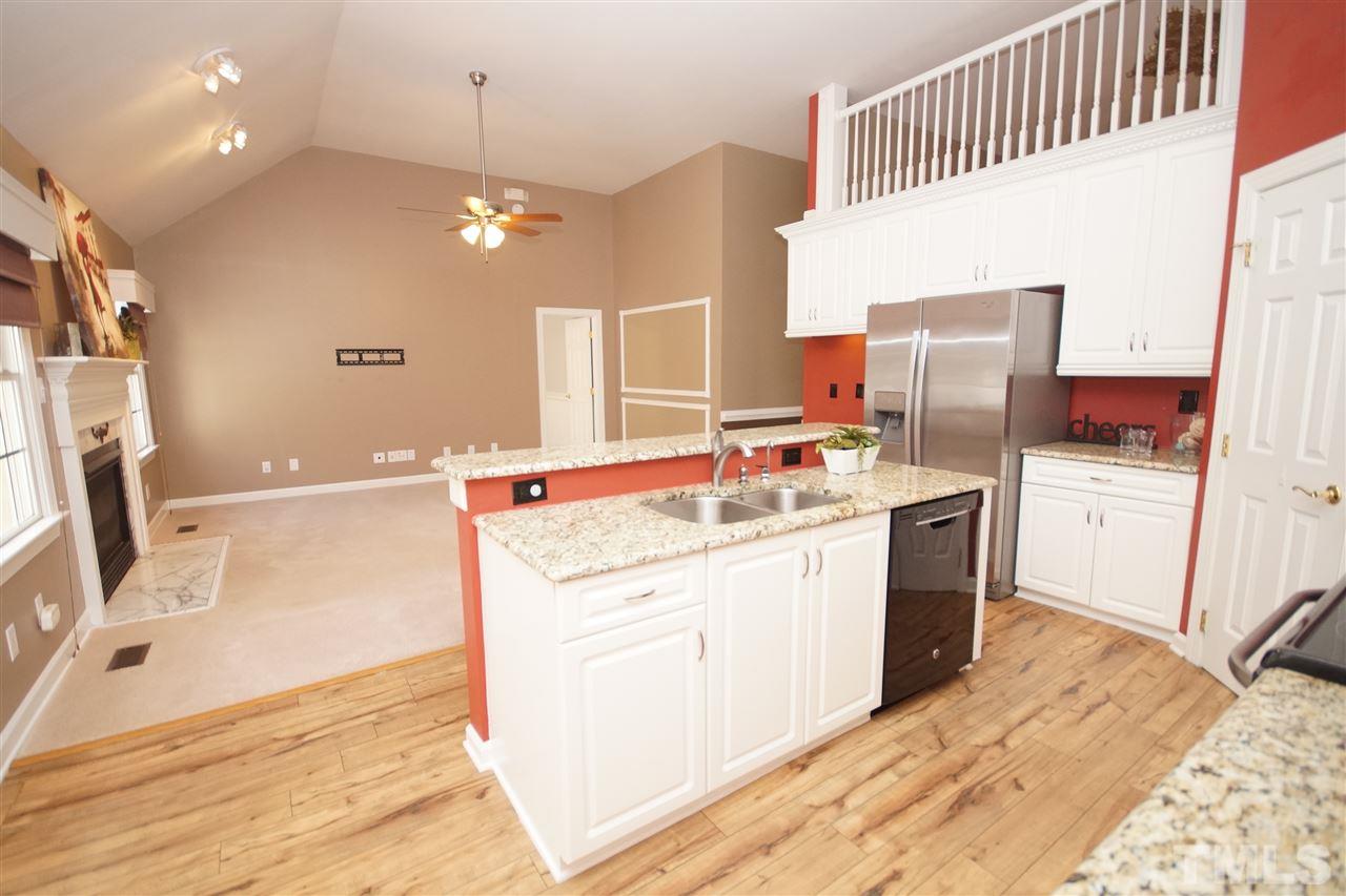 12340 Amoretto Way Raleigh, NC 27613 - Photo 8 of 24