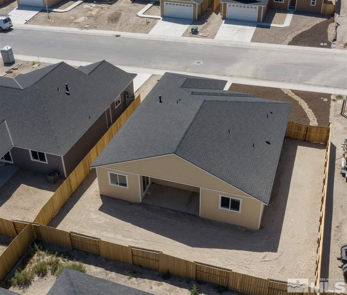 4575 Rutledge Street Fernley, NV 89408 - Photo 4 of 20 Photo 4