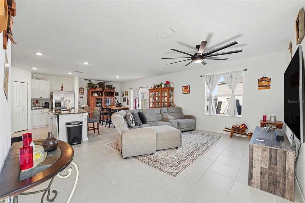 1985 Sarah Street Lake Wales, FL 33859 - Photo 2 of 6