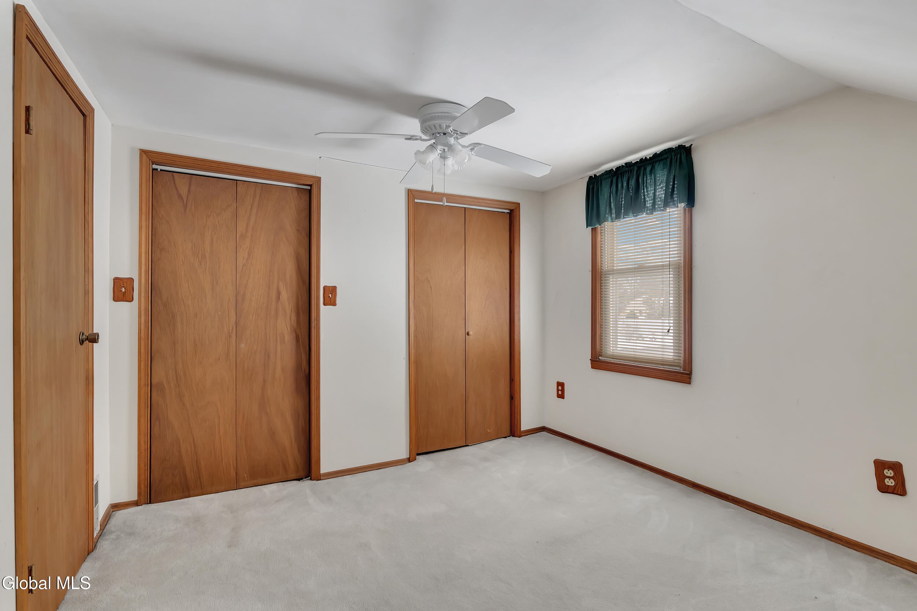 31 St George Place Colonie, NY 12304 - Photo 26 of 33 27-P1710988