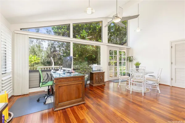 $1,438,888 | 98-1421 Onikiniki Place, Unit 5, Aiea, HI 96701