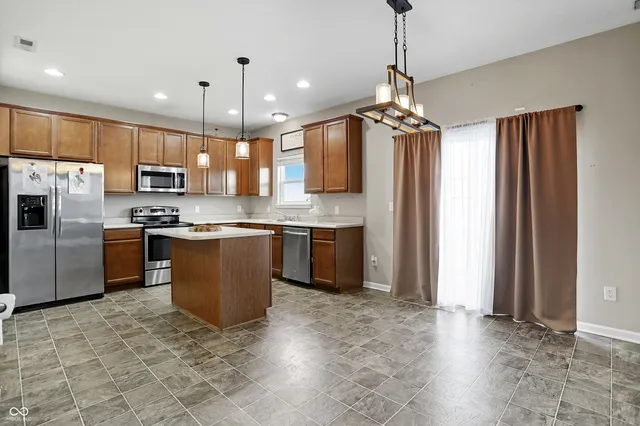 $298,000 | 10536 Deercrest Lane, Indianapolis, IN 46239