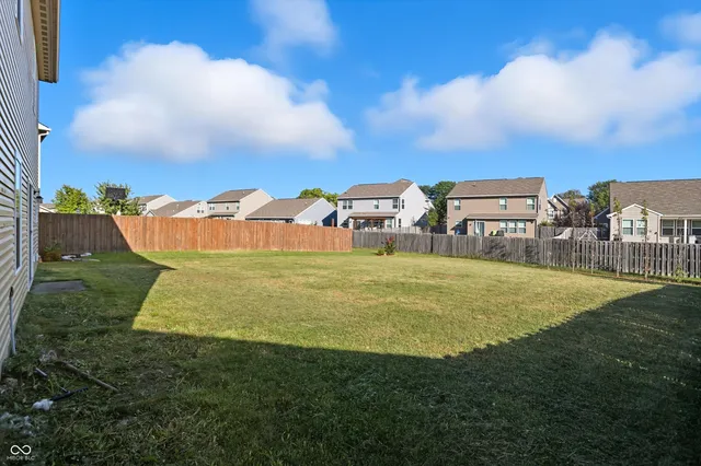 $298,000 | 10536 Deercrest Lane, Indianapolis, IN 46239