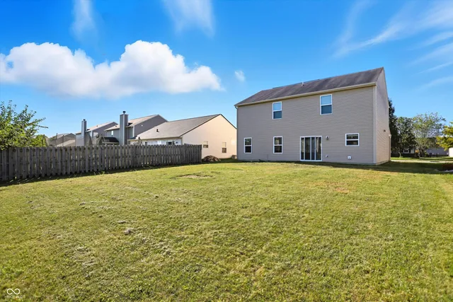 $298,000 | 10536 Deercrest Lane, Indianapolis, IN 46239