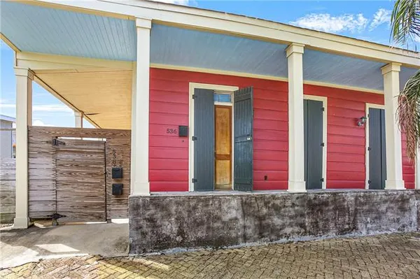 $2,700 | 536 Jackson Avenue, New Orleans, LA 70130