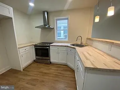 $1,350 | 5432 Springfield Avenue, Unit 1, Philadelphia, PA 19143