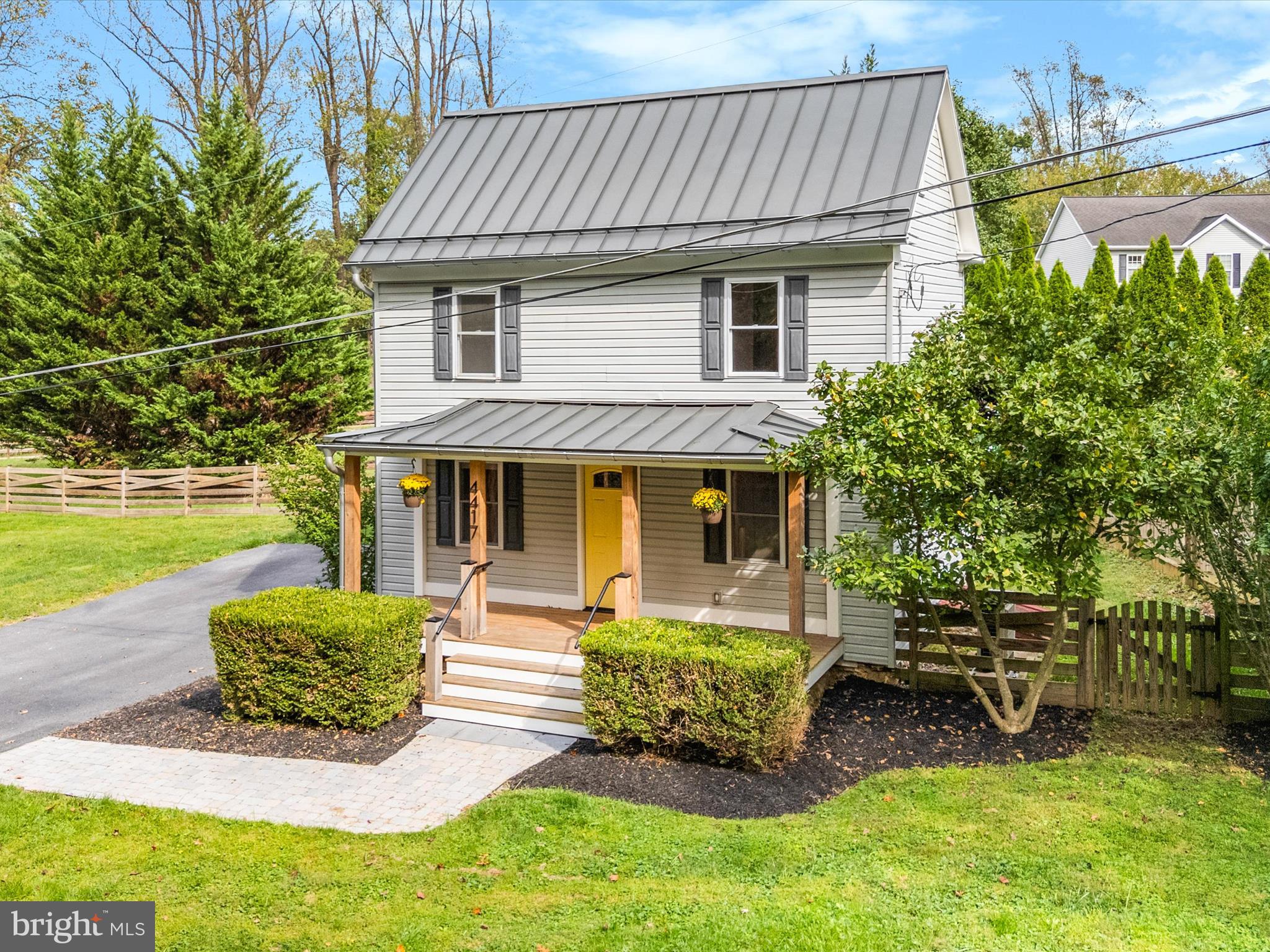 4417 Reels Mill Road Frederick, MD 21704 - Photo 51 of 64 a front view of a house with garden