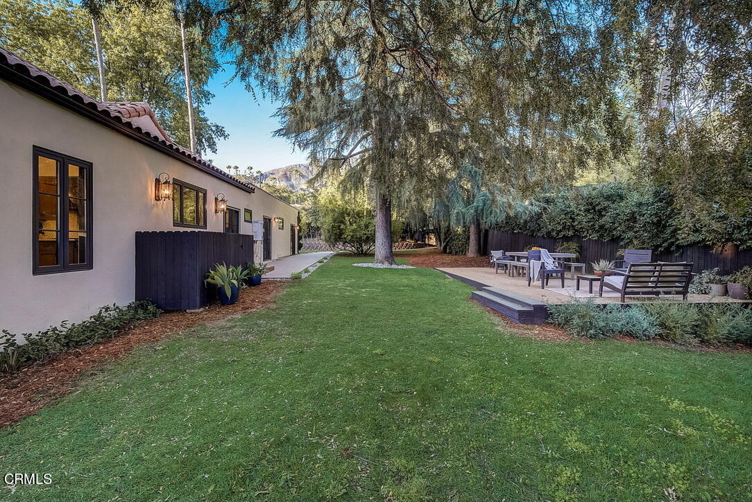 1717 East Mendocino Street Altadena, CA 91001 - Photo 19 of 68 a garden view with a seating space