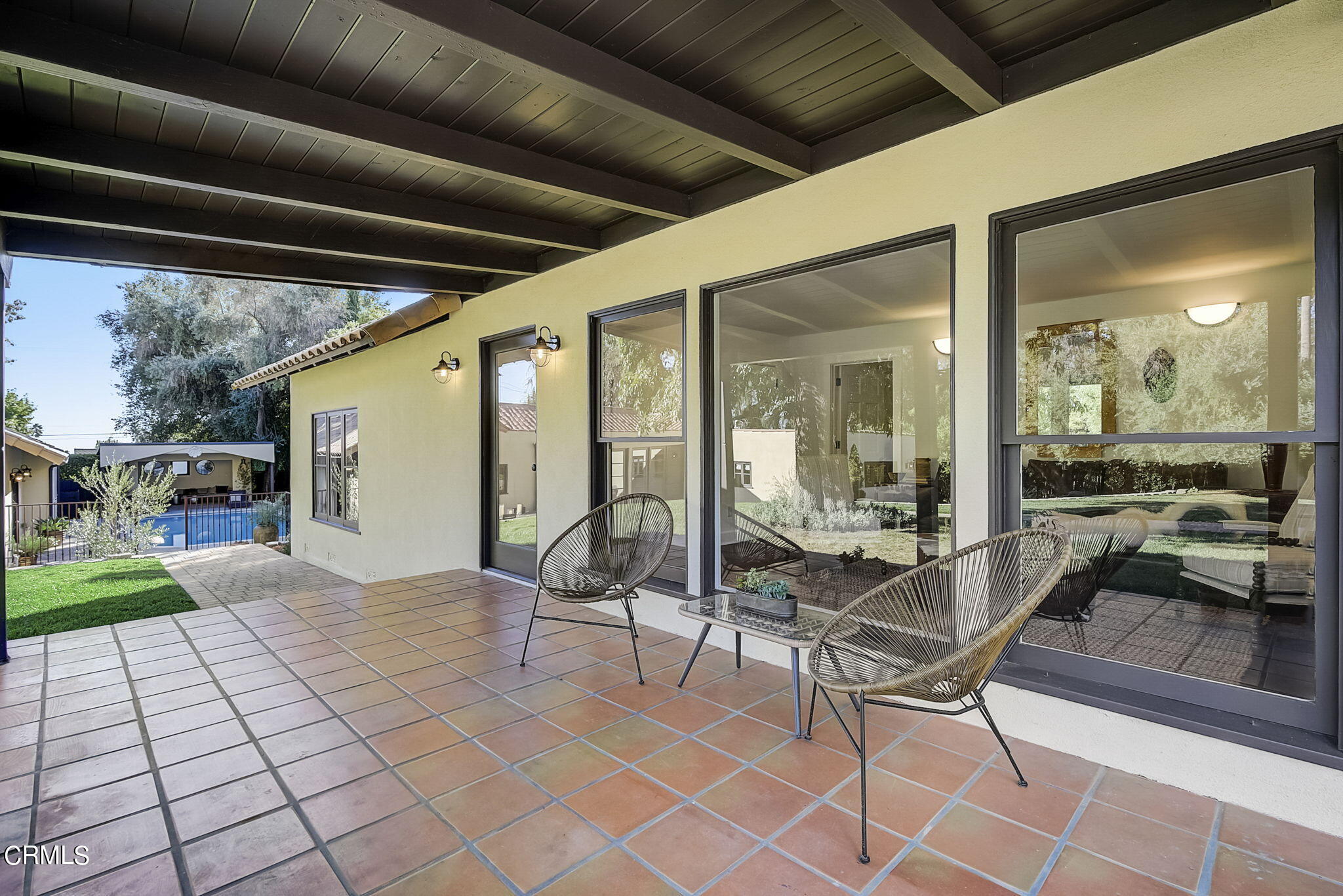 1717 East Mendocino Street Altadena, CA 91001 - Photo 42 of 68 a outdoor space with lots of chairs and a table
