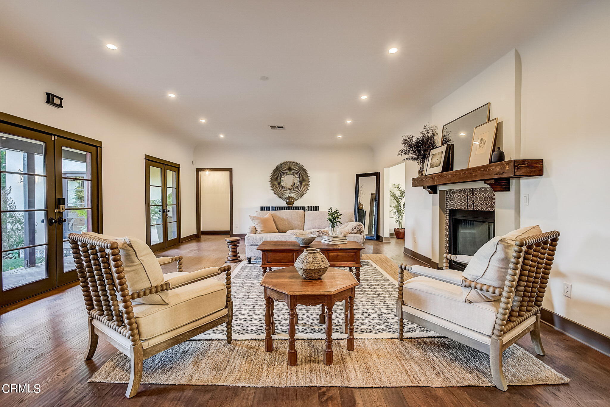 1717 East Mendocino Street Altadena, CA 91001 - Photo 6 of 68 6_2E584920-EBD2-488D-80BC-F6DA7A751C8B