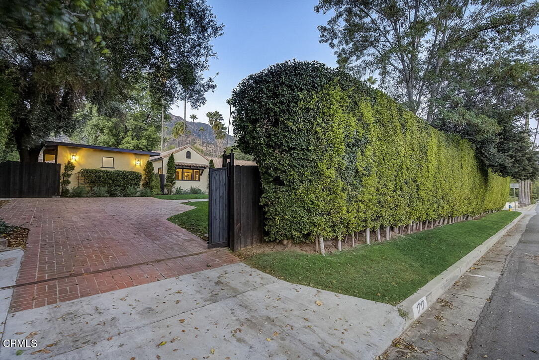 1717 East Mendocino Street Altadena, CA 91001 - Photo 65 of 68 a view of a yard and front a house