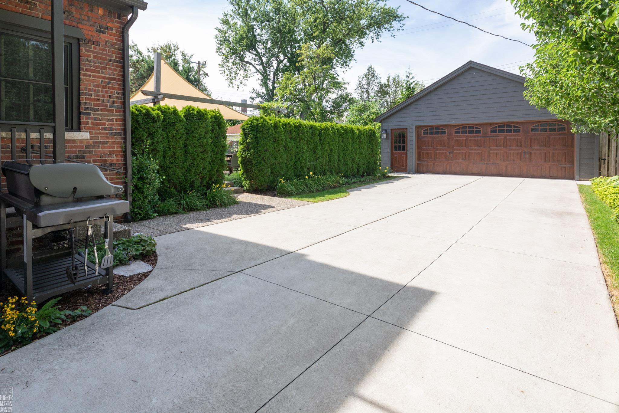 859 Westchester Road Grosse Pointe, MI 48230 - Photo 41 of 48 50088958-40.JPG
