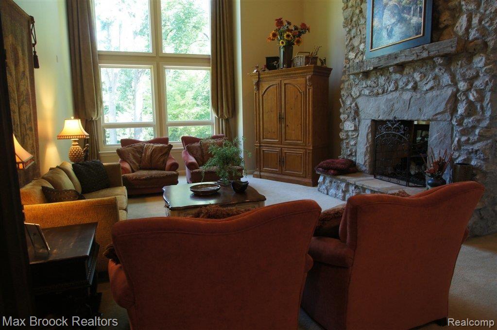 7632 Devins Ridge Clarkston, MI 48348 - Photo 10 of 25 GREAT ROOM WITH FIREPLACE.JPG