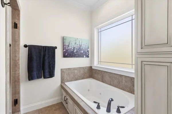 $674,900 | 240 Turkey Trot Lane, Jasper, TN 37347