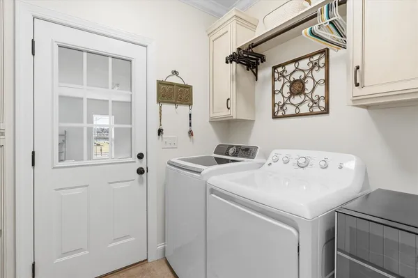 $674,900 | 240 Turkey Trot Lane, Jasper, TN 37347