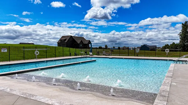 $674,900 | 240 Turkey Trot Lane, Jasper, TN 37347