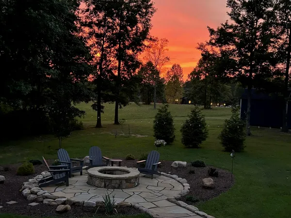 $674,900 | 240 Turkey Trot Lane, Jasper, TN 37347