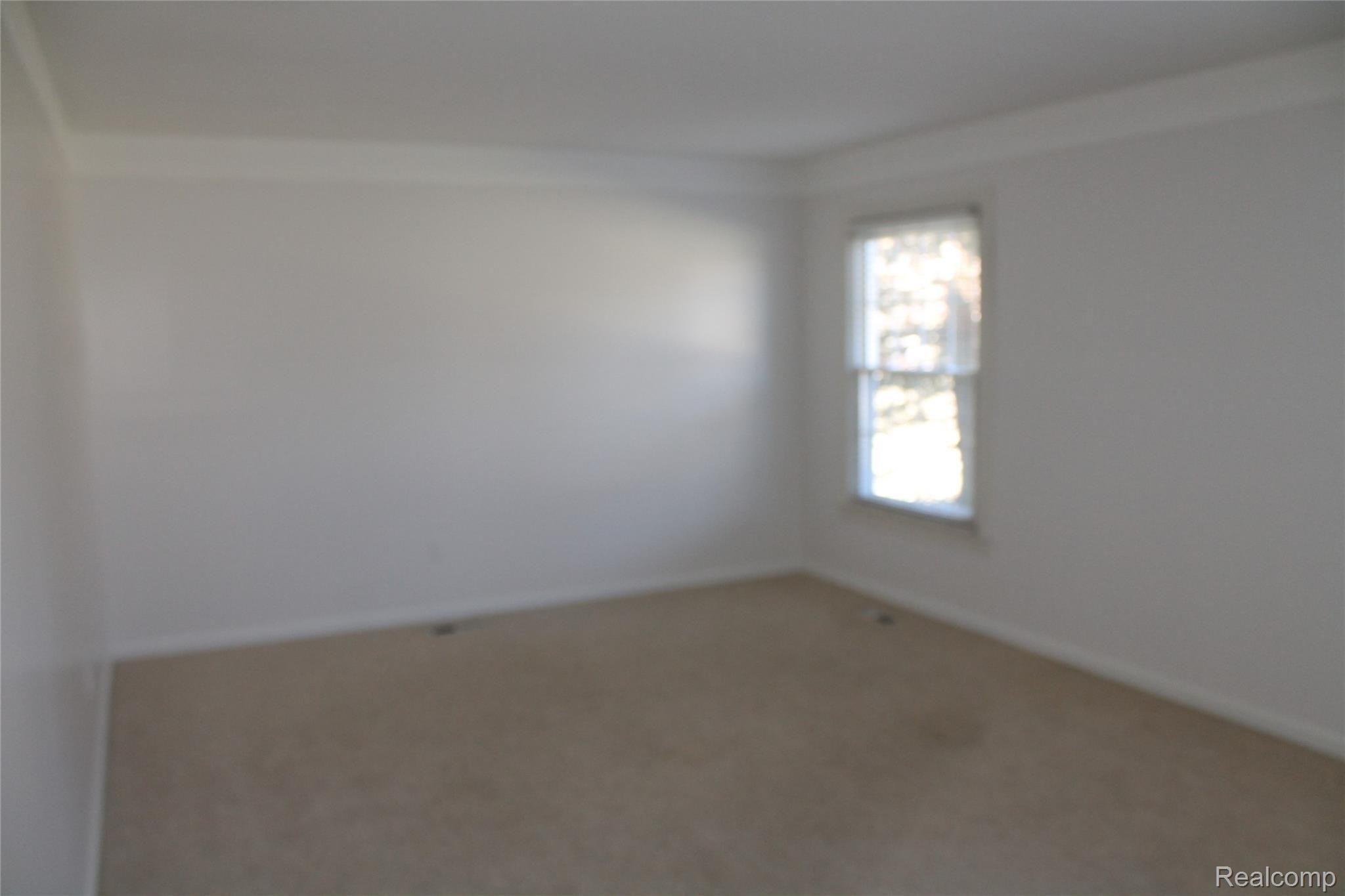8675 Ferry Road Grosse Ile, MI 48138 - Photo 16 of 52 IMG_5711.JPG