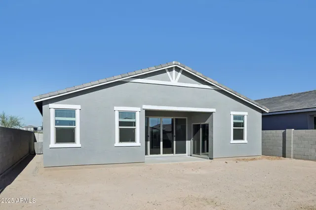 a picture of a bathroom