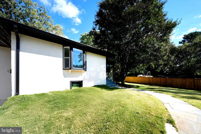 $1,770,000 | 1904 Lamson Place, McLean, VA 22101