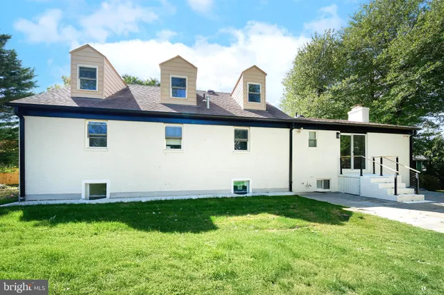 $1,770,000 | 1904 Lamson Place, McLean, VA 22101