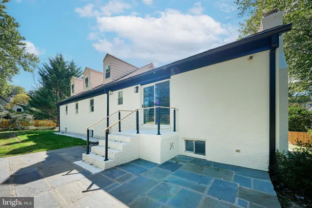 $1,770,000 | 1904 Lamson Place, McLean, VA 22101