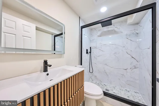 $1,770,000 | 1904 Lamson Place, McLean, VA 22101