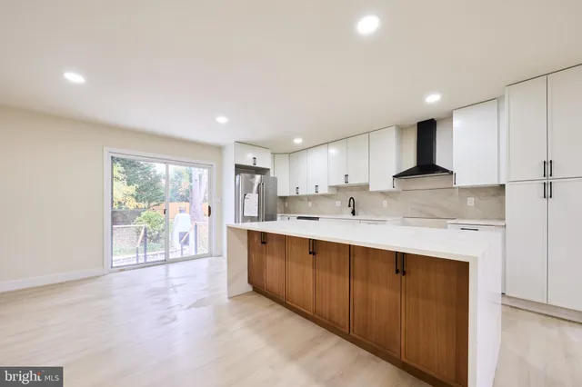 $1,770,000 | 1904 Lamson Place, McLean, VA 22101