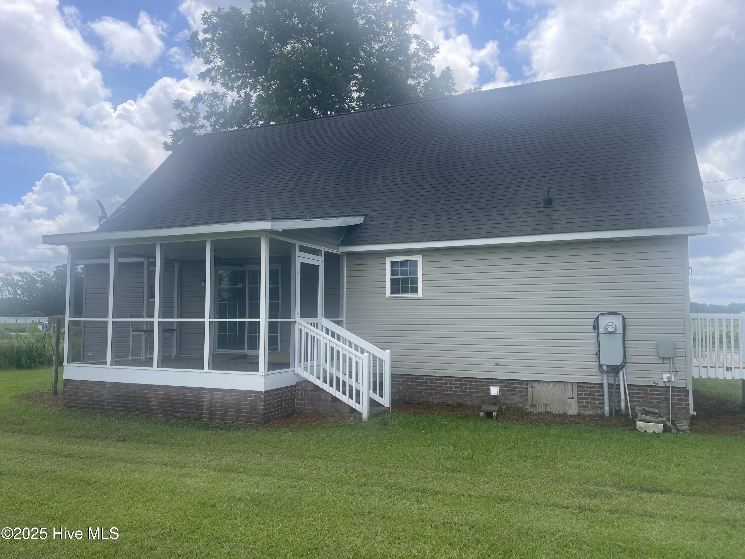 198 M M Ray Road Nakina, NC 28455 - Photo 5 of 15 Back