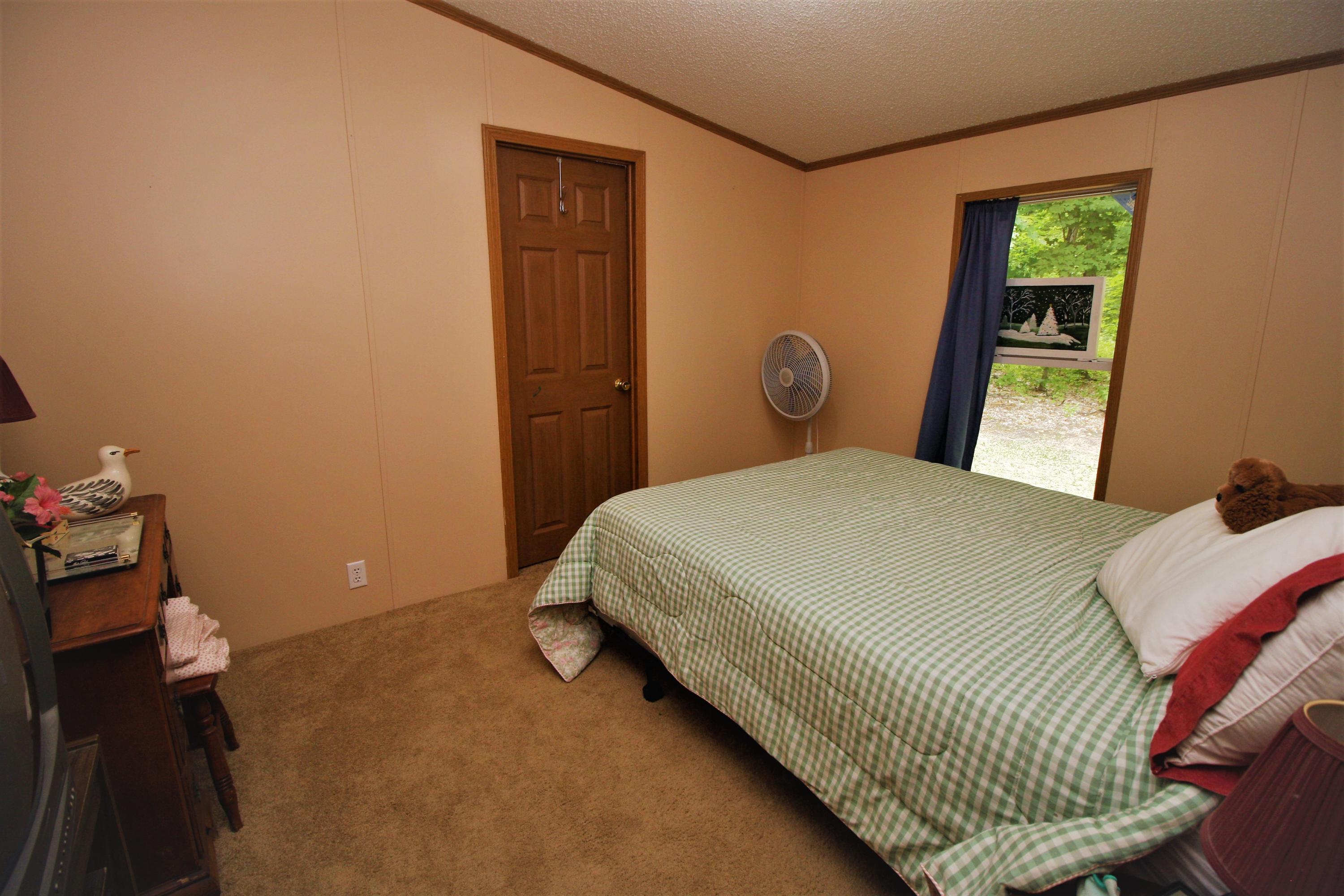 5706 Hayes Tower Road Gaylord, MI 49735 - Photo 15 of 27 Gallery Image 15