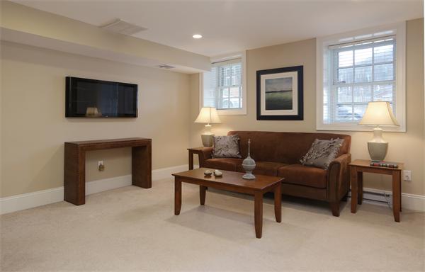 117 Baldwin Street Boston, MA 02129 - Photo 8 of 11