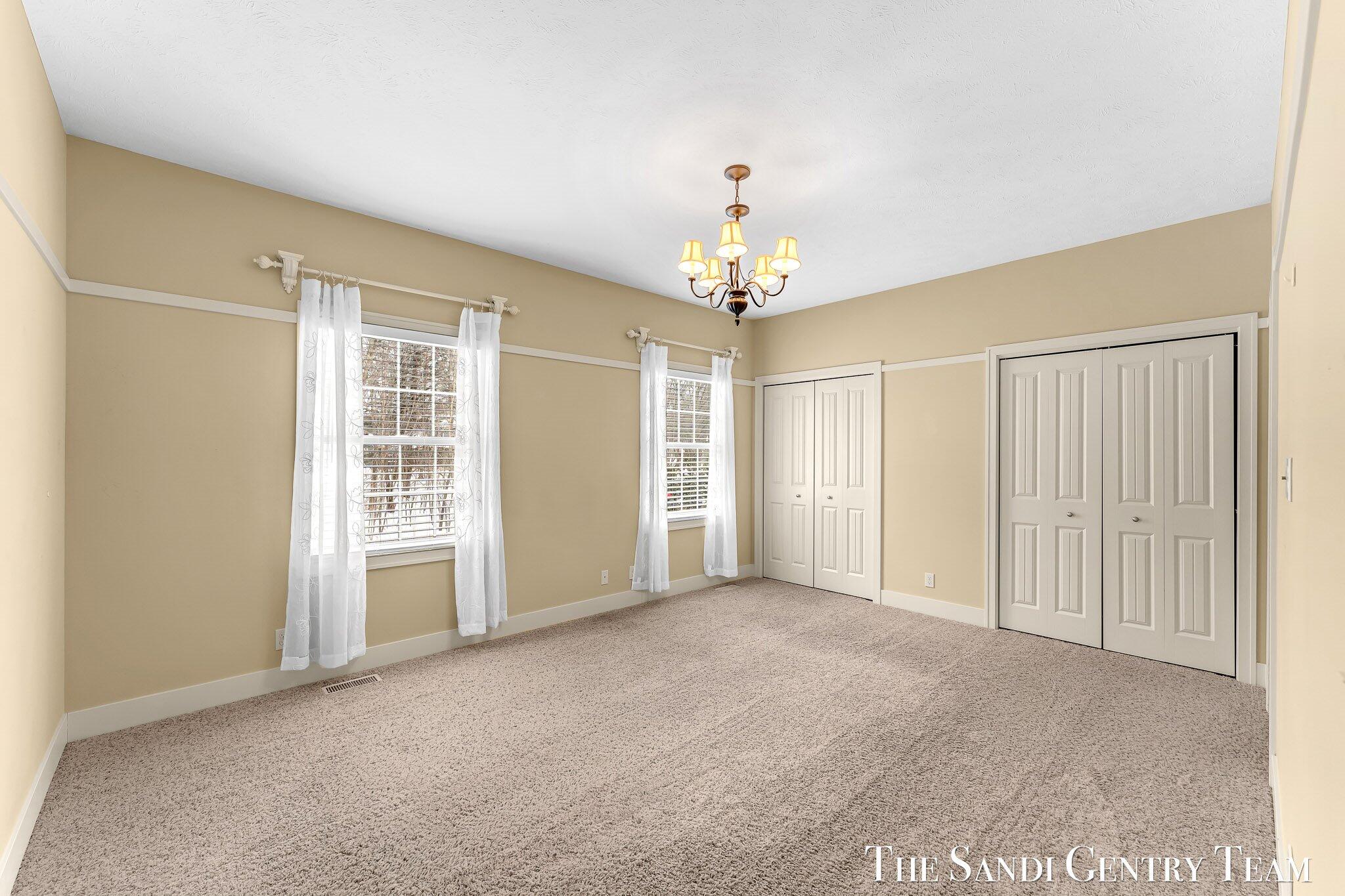 601 Lakeview Lane, Unit 1 Spring Lake, MI 49456 - Photo 15 of 40 27-AIV00657