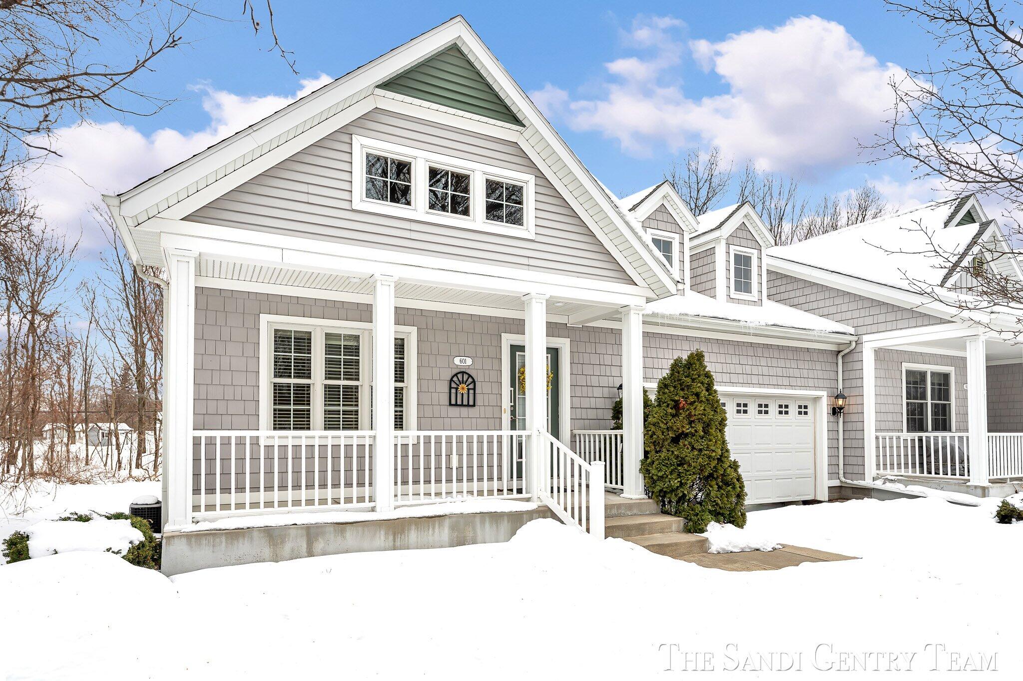 601 Lakeview Lane, Unit 1 Spring Lake, MI 49456 - Photo 2 of 40 02-AIV00728