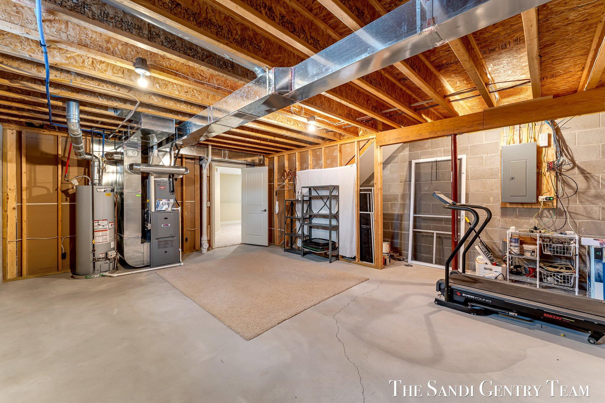 601 Lakeview Lane, Unit 1 Spring Lake, MI 49456 - Photo 32 of 40 34-AIV00527