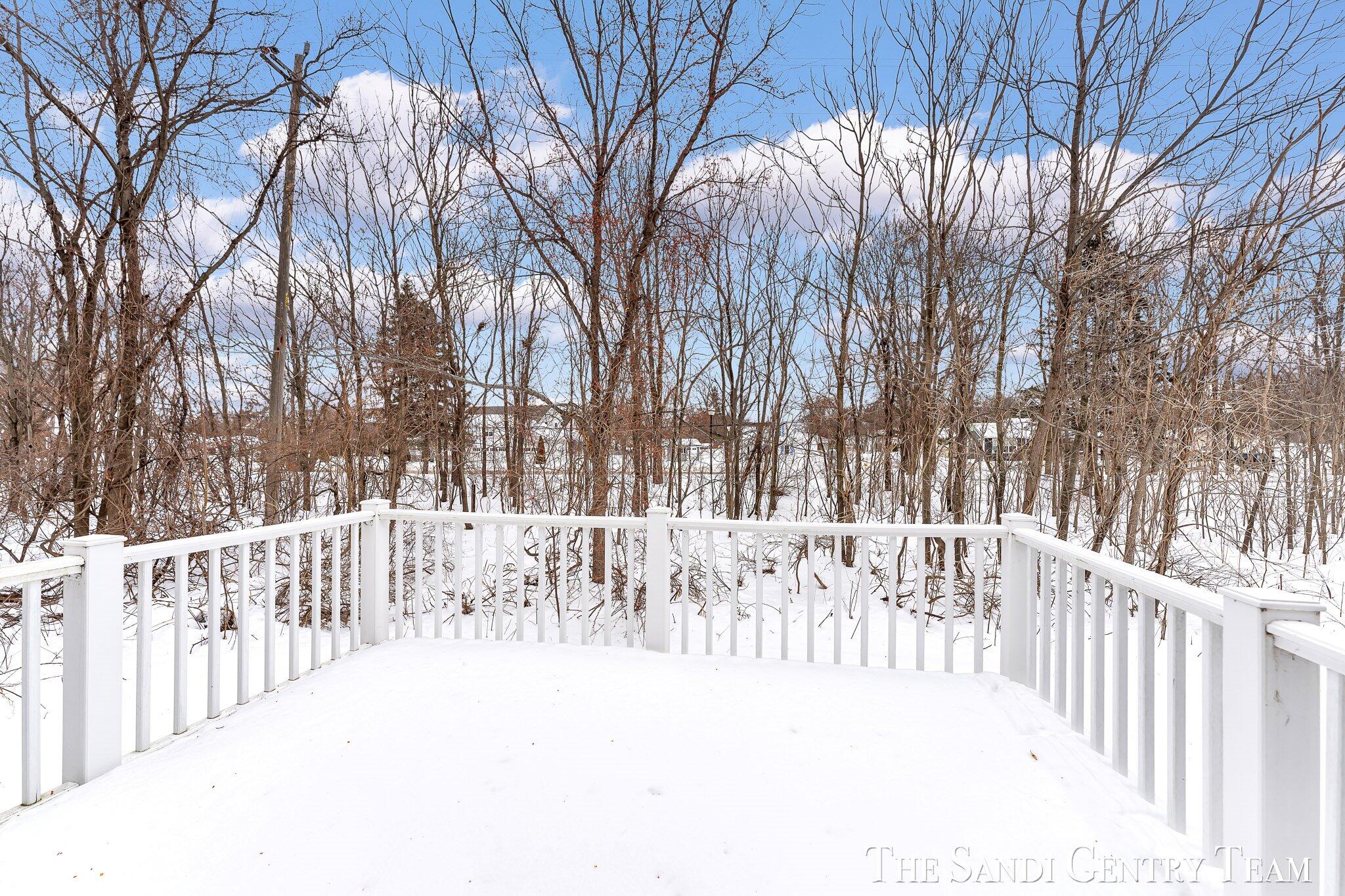 601 Lakeview Lane, Unit 1 Spring Lake, MI 49456 - Photo 33 of 40 35-AIV00705