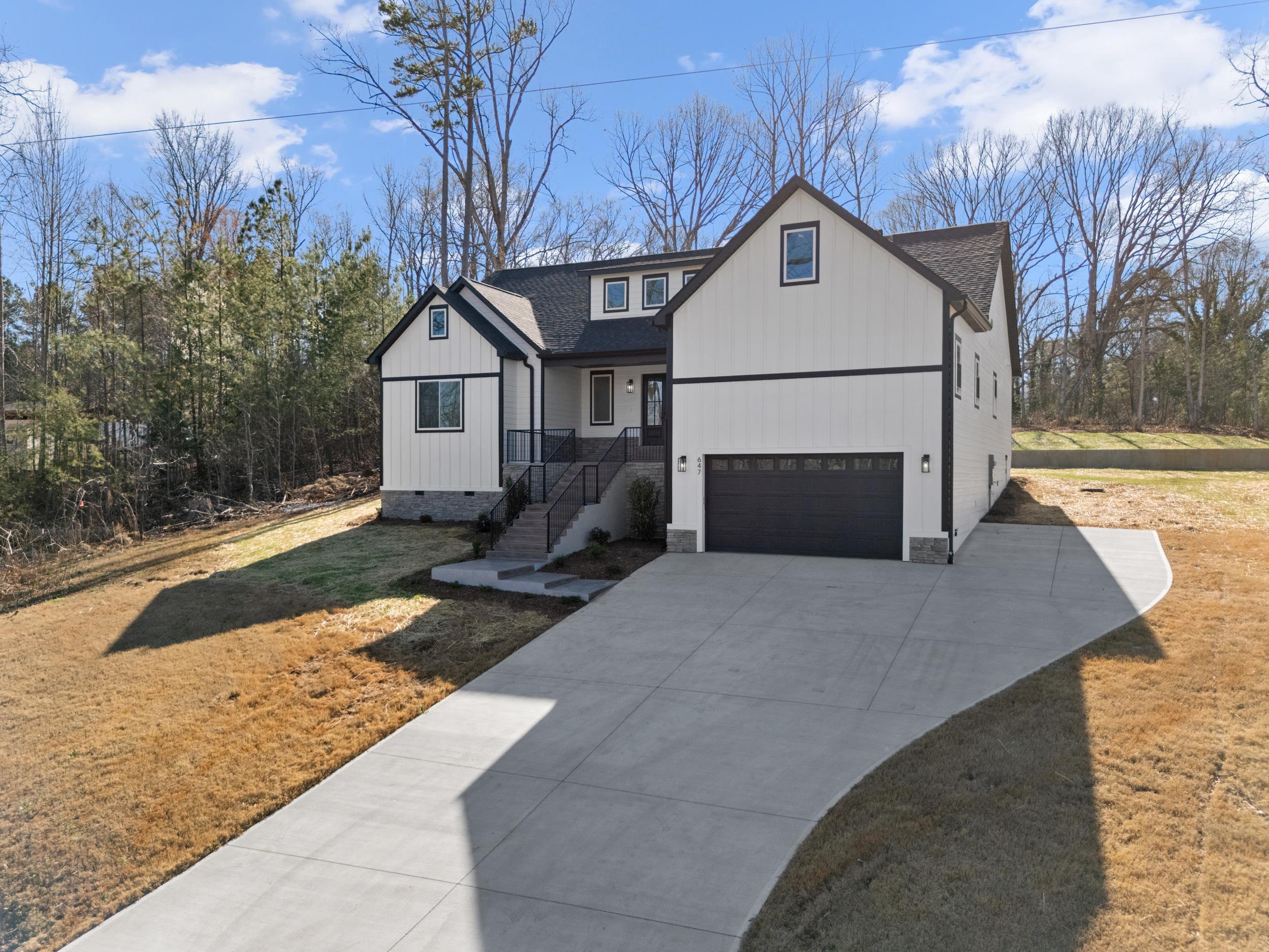 647 Narrow Circle Inman, SC 29349 - Photo 4 of 50