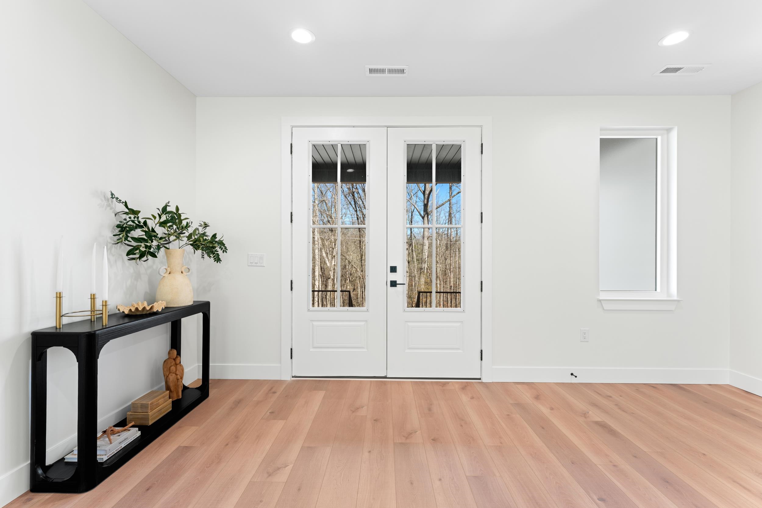 647 Narrow Circle Inman, SC 29349 - Photo 5 of 50