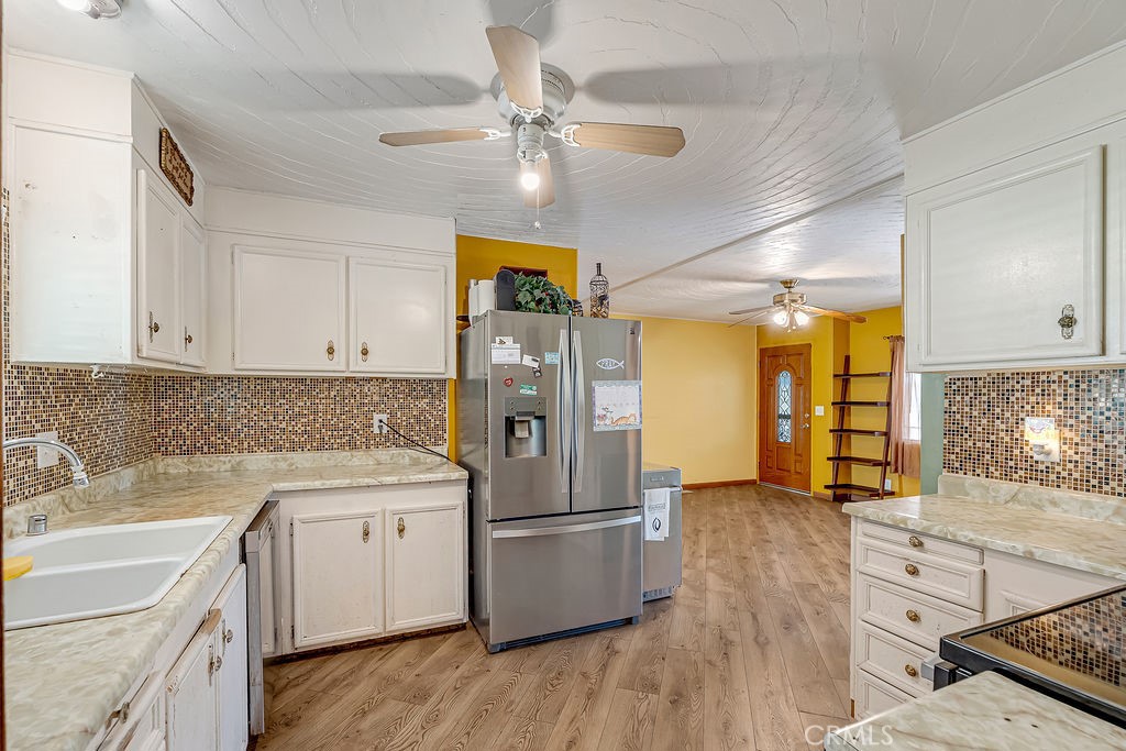 9999 Foothill Boulevard, Unit 48 Rancho Cucamonga, CA 91730 - Photo 17 of 38 Fridge included.